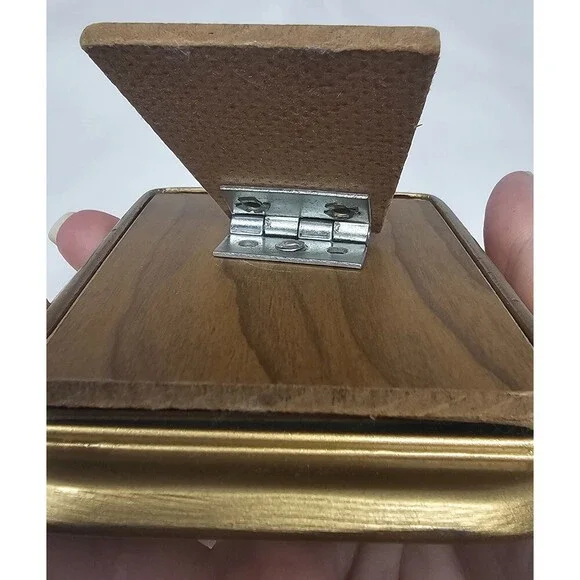 Vintage The Bucklers Inc 5th Ave NY Enamel Picture Photo Frame Swivel Back Heavy - Picture 4 of 16